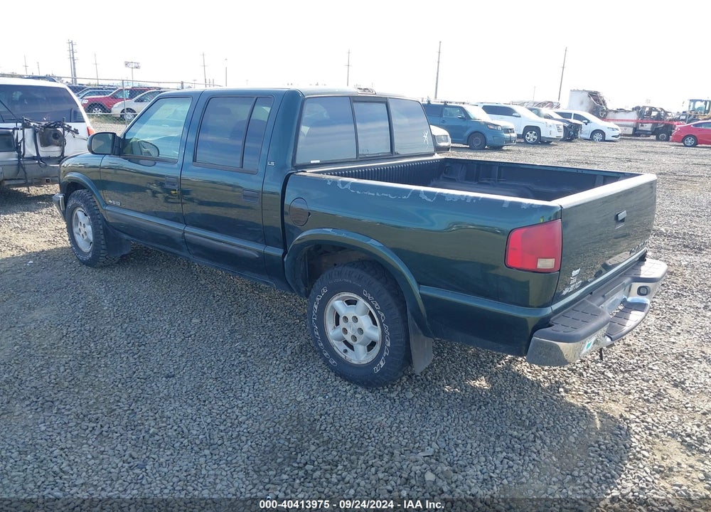 2002 CHEVROLET S-10 LS VIN: 1GCDT13W82K181113