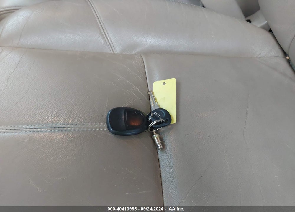 2008 CHEVROLET SILVERADO 1500 LT1 VIN: 3GCEK13Y48G182588