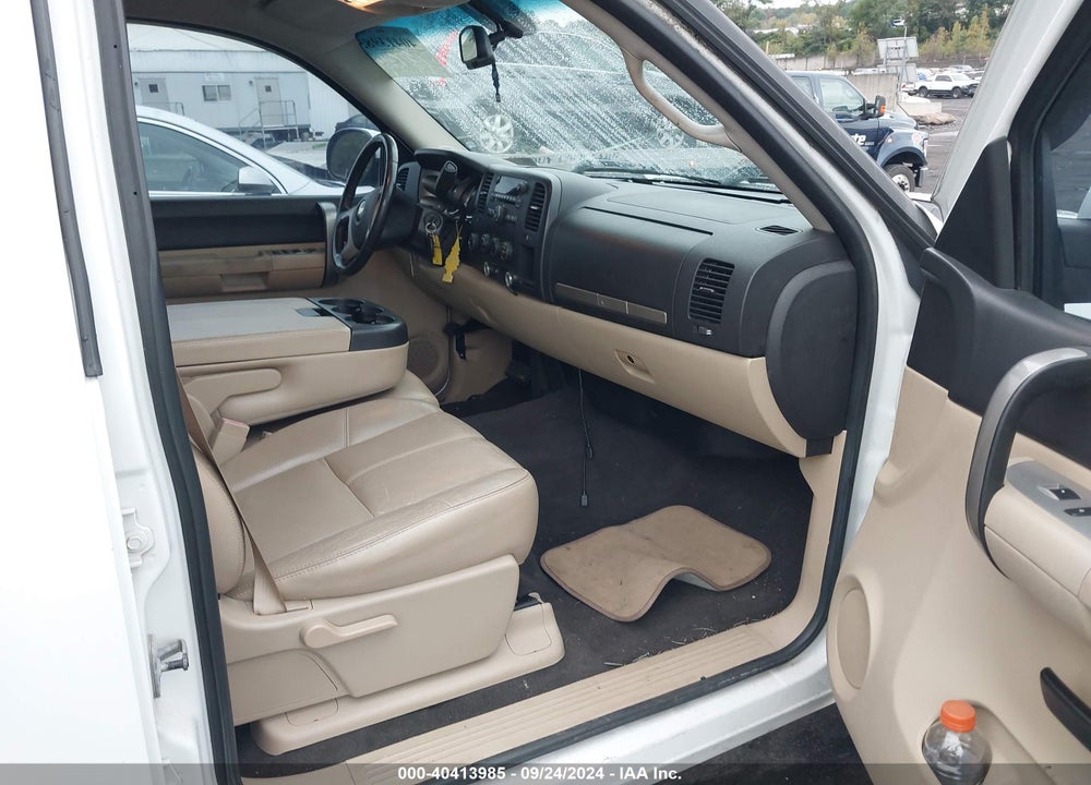 2008 CHEVROLET SILVERADO 1500 LT1 VIN: 3GCEK13Y48G182588