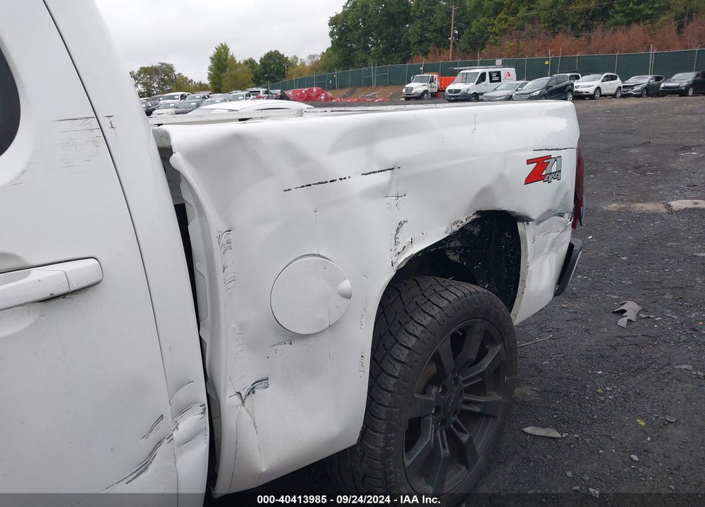 2008 CHEVROLET SILVERADO 1500 LT1 VIN: 3GCEK13Y48G182588