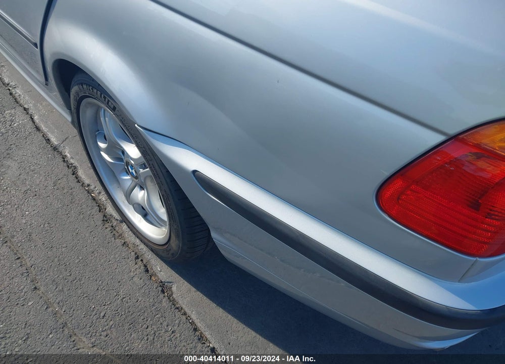 2001 BMW 330I VIN: WBAAV53461FT02616