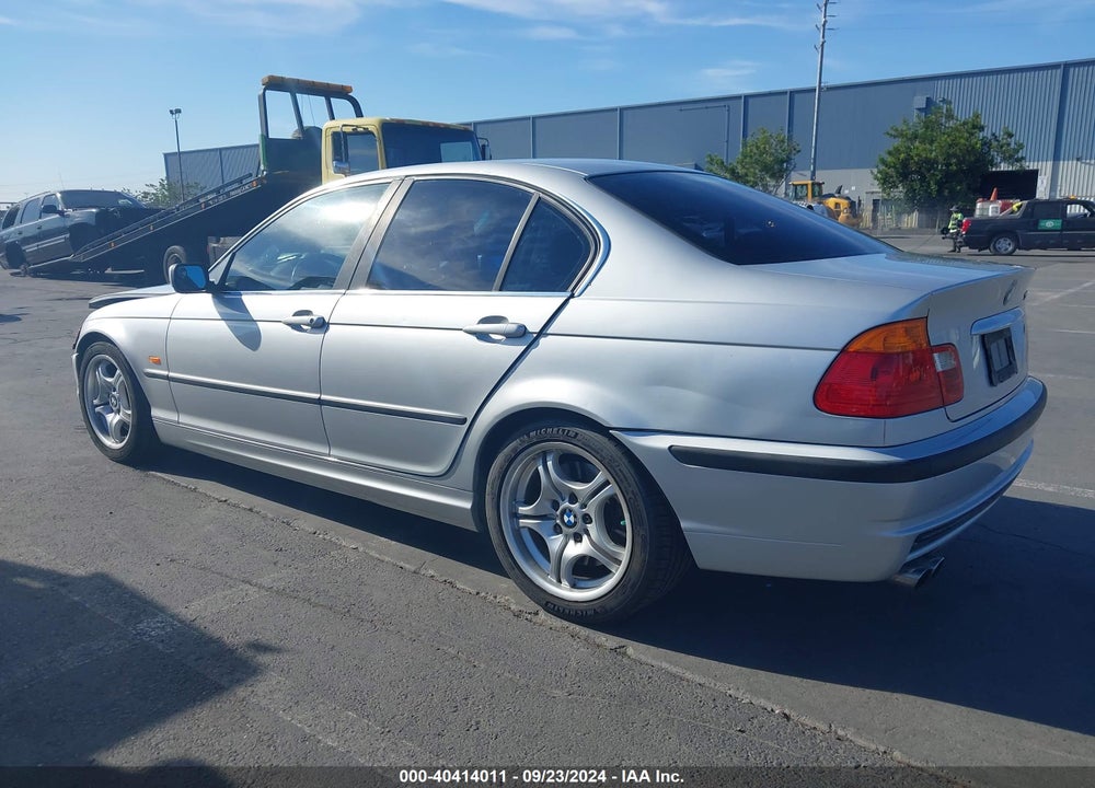 2001 BMW 330I VIN: WBAAV53461FT02616