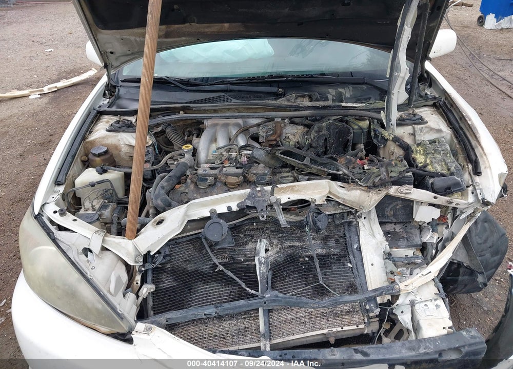 2002 TOYOTA CAMRY SE V6 VIN: 4T1BF32K32U013386