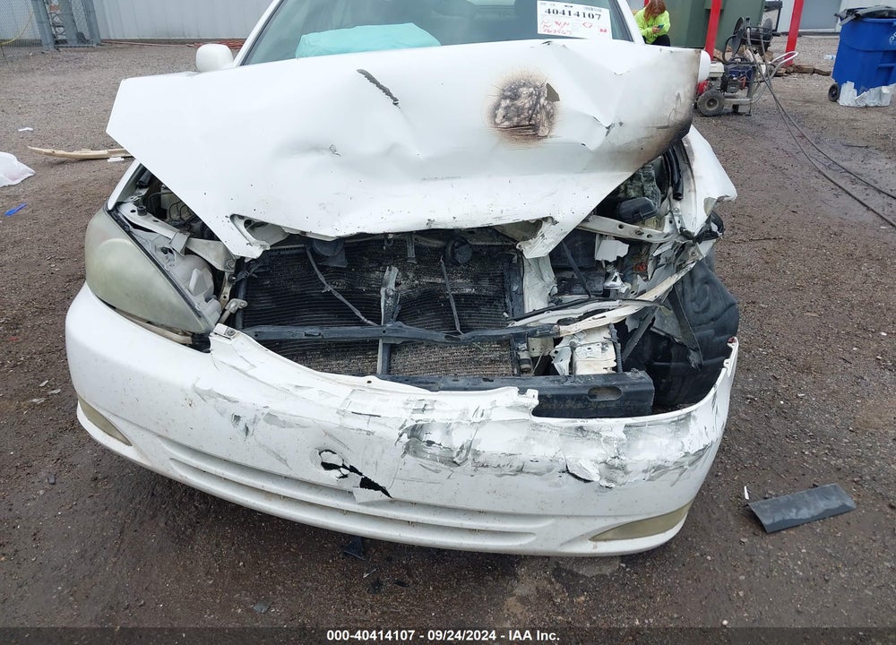 2002 TOYOTA CAMRY SE V6 VIN: 4T1BF32K32U013386