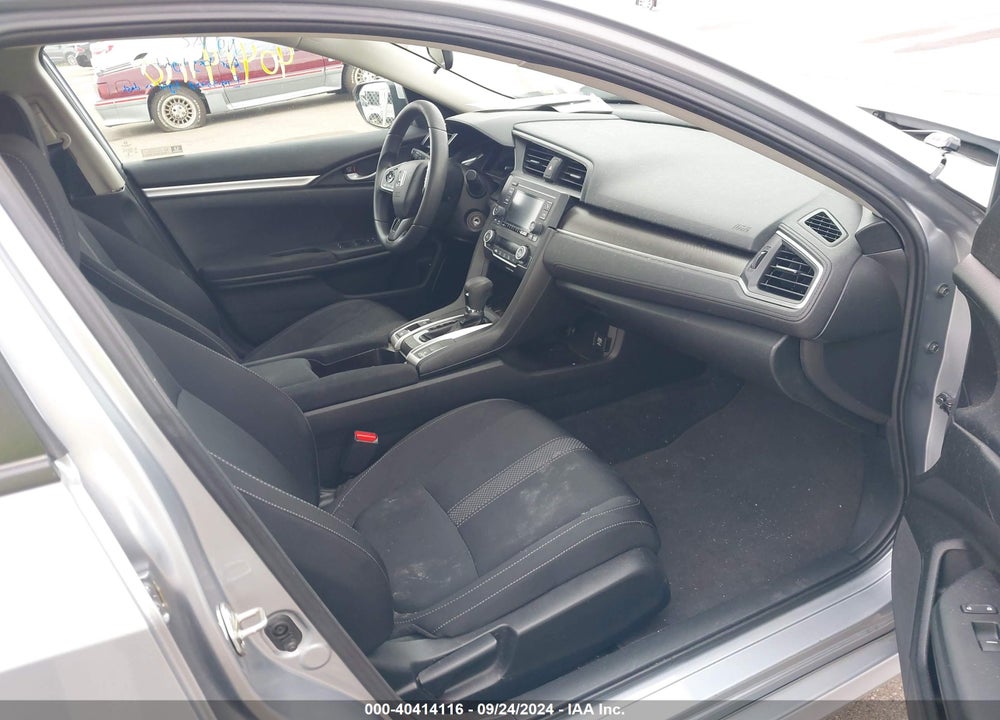 2019 HONDA CIVIC LX VIN: 2HGFC2F6XKH510977