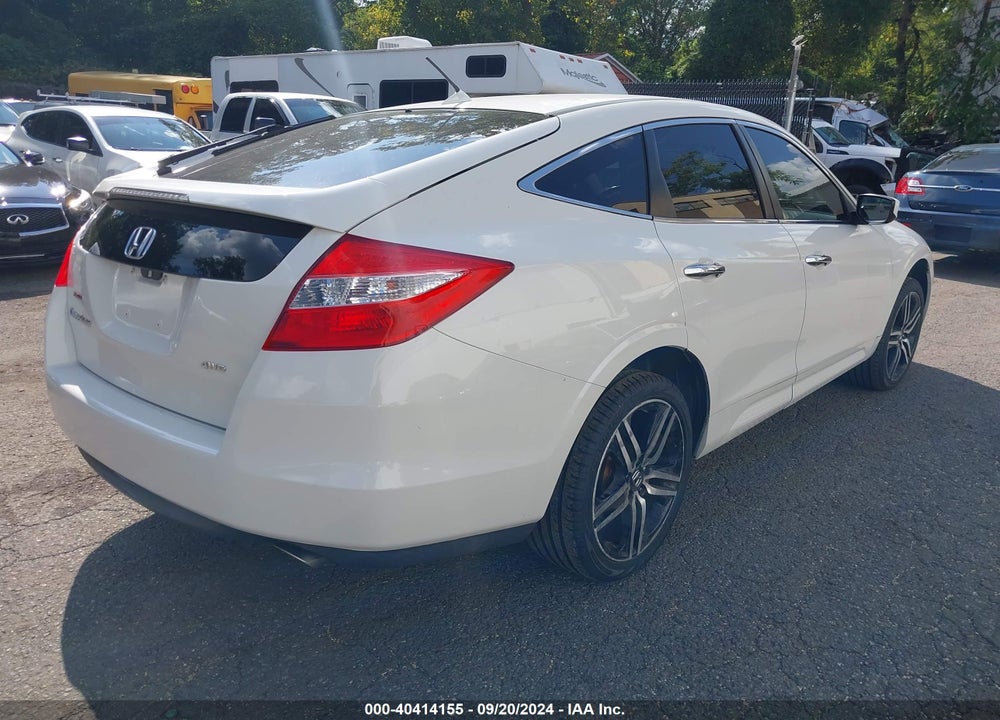 2011 HONDA ACCORD CROSSTOUR EX-L VIN: 5J6TF2H53BL006829