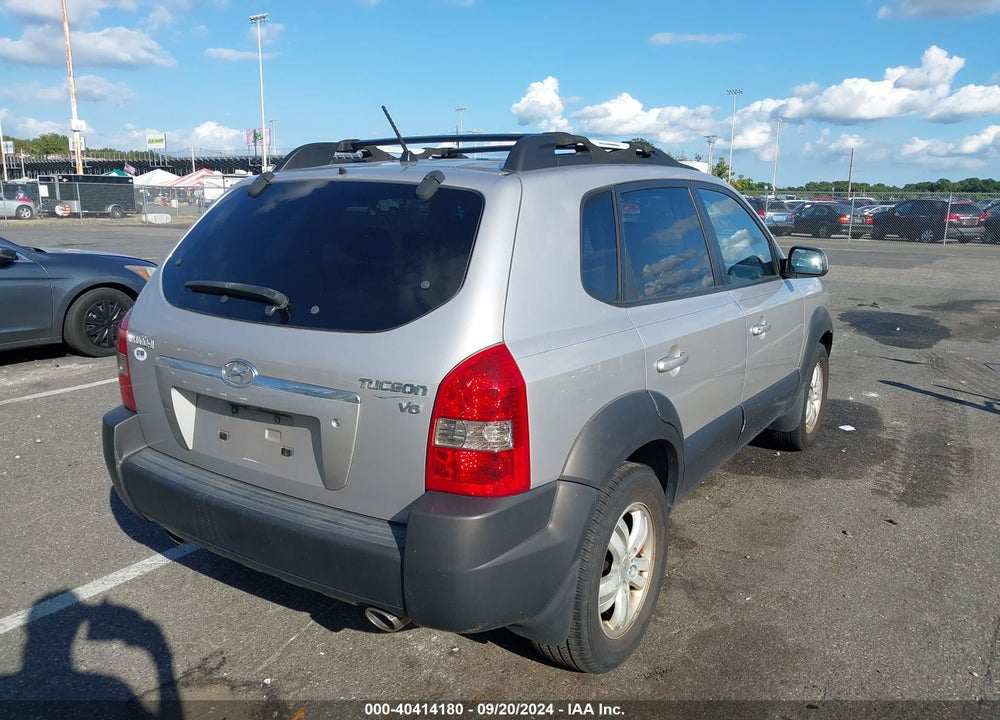 2006 HYUNDAI TUCSON GLS/LIMITED VIN: KM8JN12D56U305440
