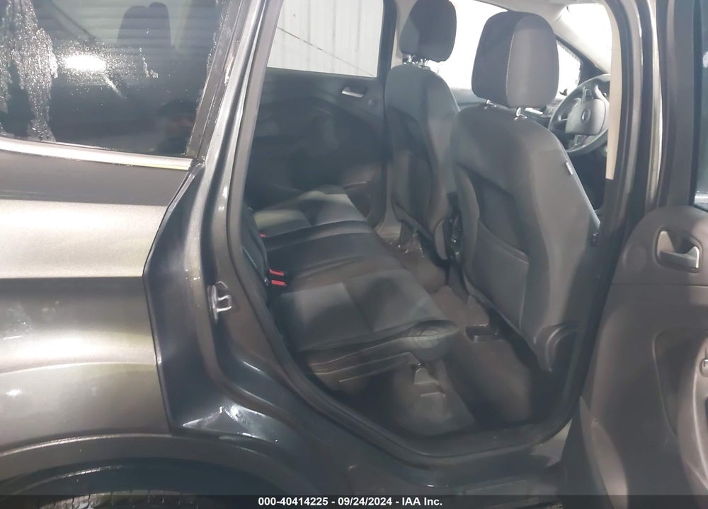 2017 FORD ESCAPE SE VIN: 1FMCU0G98HUB37399