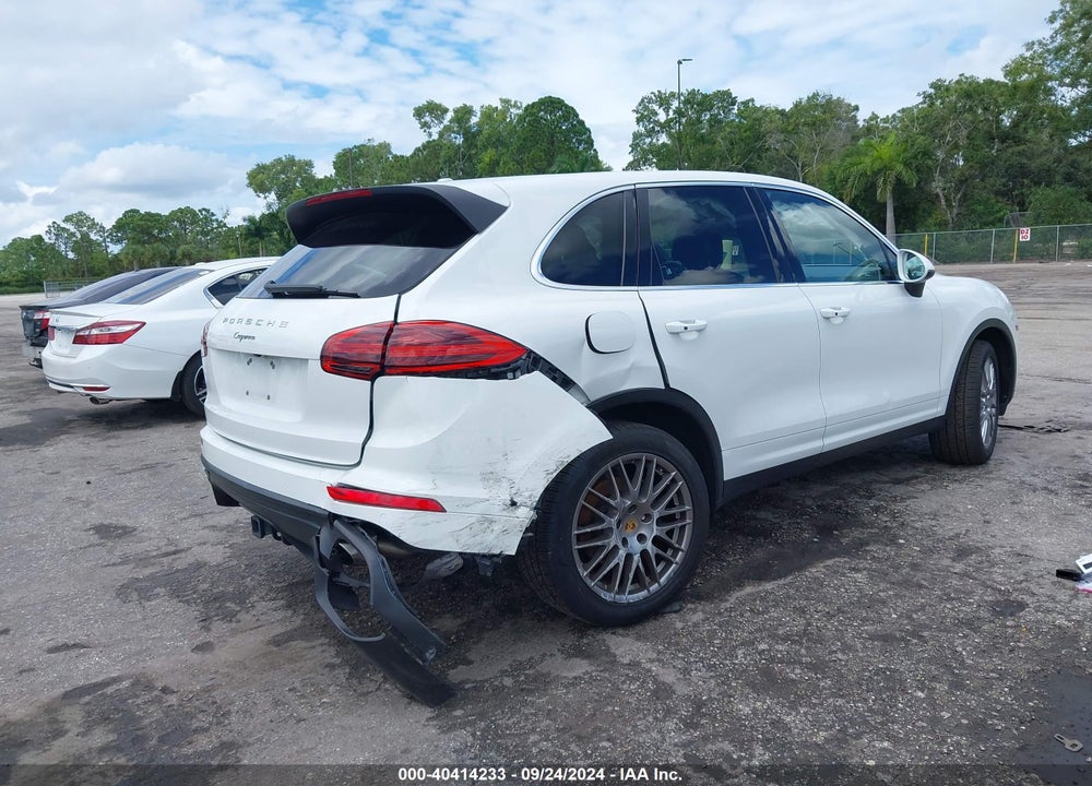 2016 PORSCHE CAYENNE VIN: WP1AA2A28GKA37940