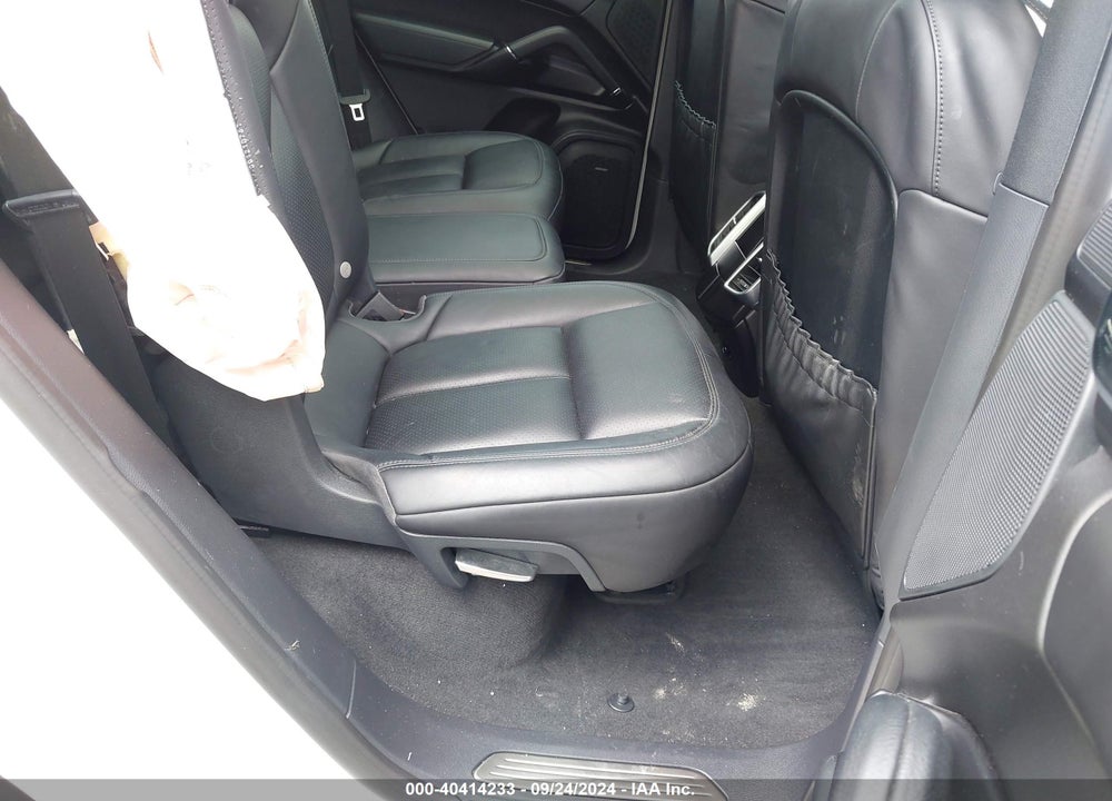 2016 PORSCHE CAYENNE VIN: WP1AA2A28GKA37940