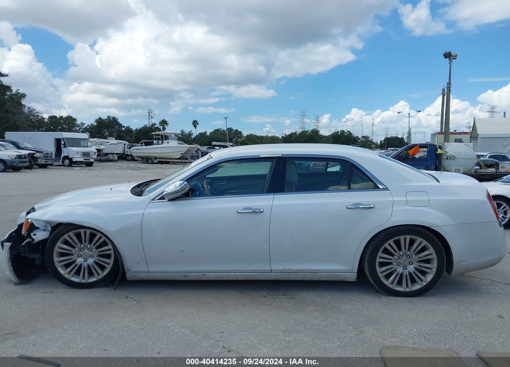 2013 CHRYSLER 300C VIN: 2C3CCAET7DH504340