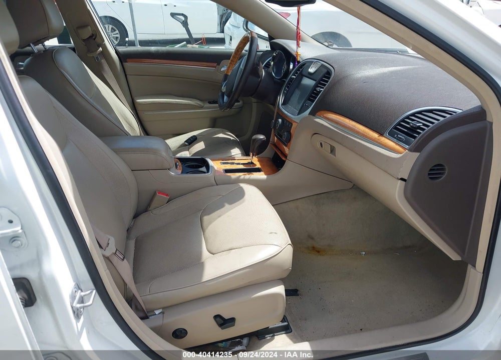 2013 CHRYSLER 300C VIN: 2C3CCAET7DH504340