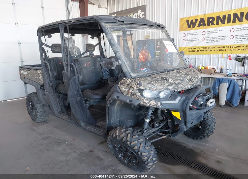 2021 CAN-AM DEFENDER MAX VIN: 3JBUAAX48MK000018