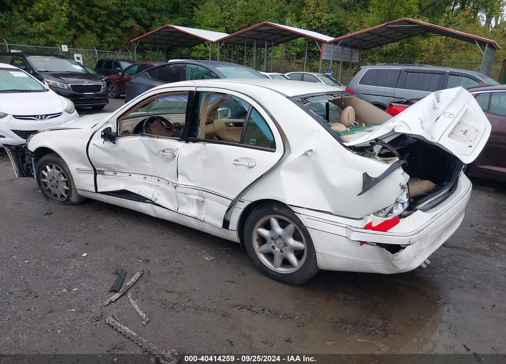2003 MERCEDES-BENZ C 240 VIN: WDBRF61J63F303610