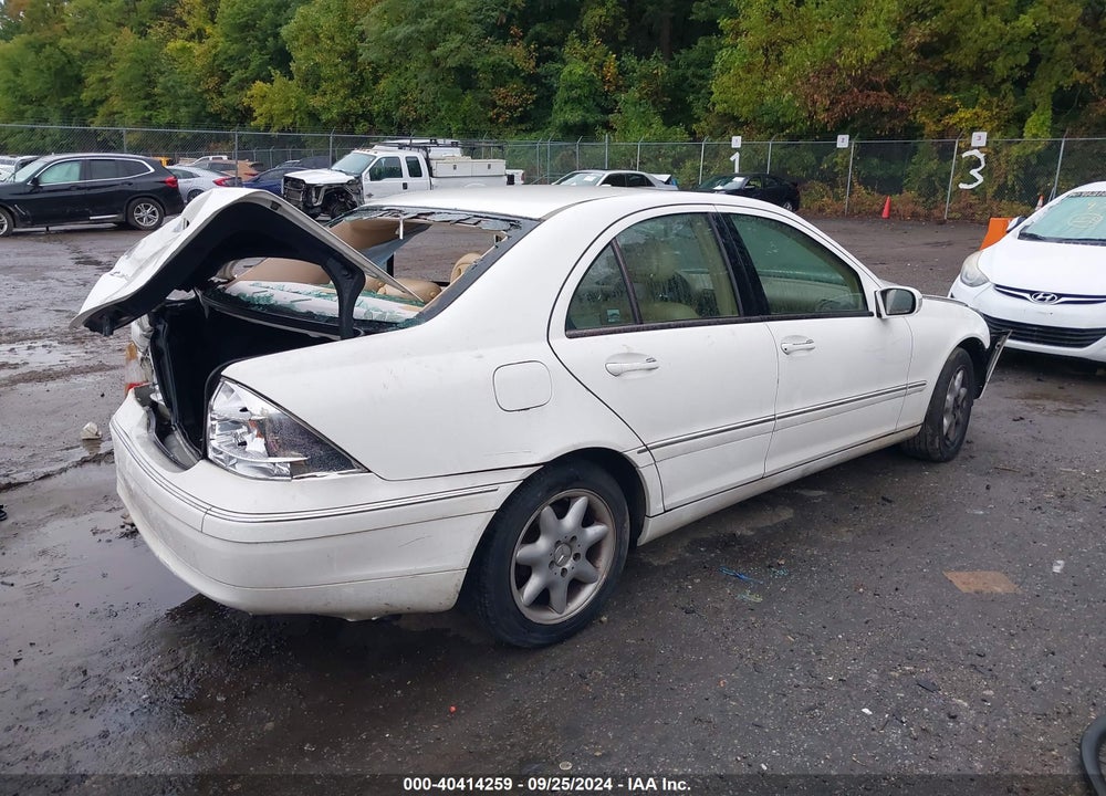 2003 MERCEDES-BENZ C 240 VIN: WDBRF61J63F303610