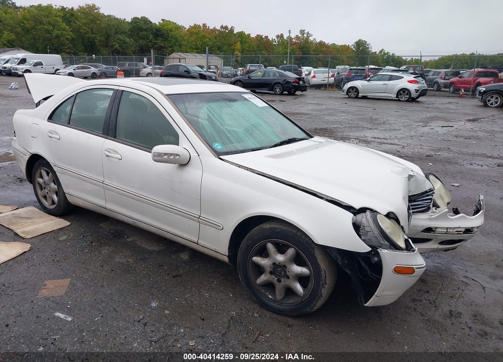 2003 MERCEDES-BENZ C 240 VIN: WDBRF61J63F303610