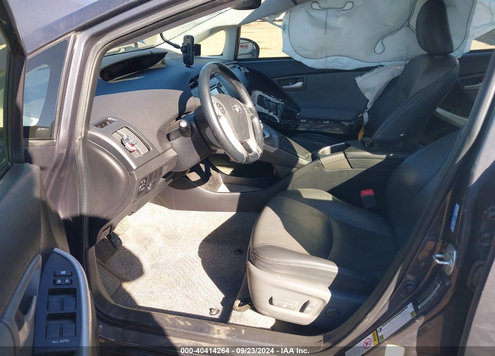 2013 TOYOTA PRIUS FOUR VIN: JTDKN3DU3D1669372