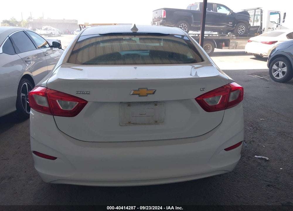 2017 CHEVROLET CRUZE LT AUTO VIN: 1G1BE5SM5H7100193