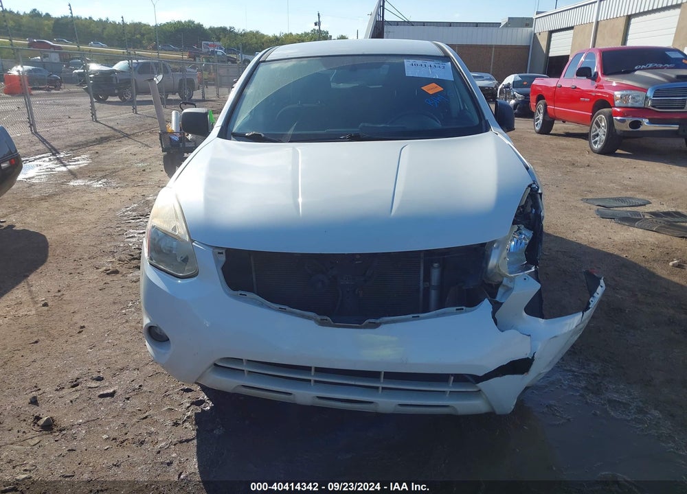 2013 NISSAN ROGUE S VIN: JN8AS5MT8DW038521