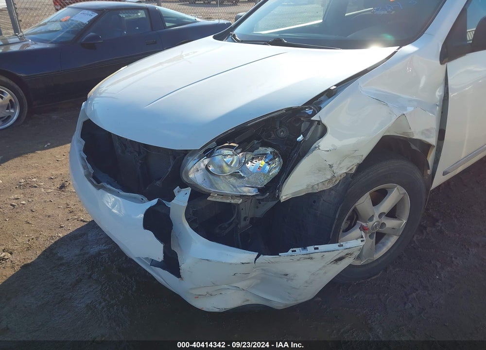 2013 NISSAN ROGUE S VIN: JN8AS5MT8DW038521