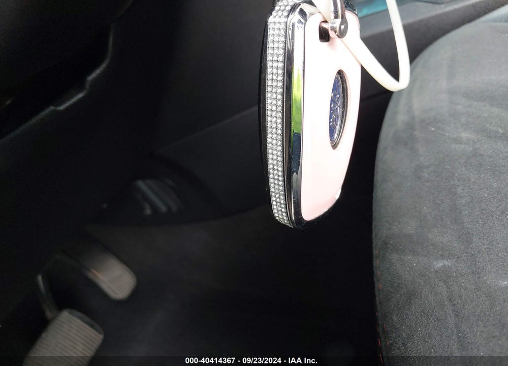 2019 FORD EXPLORER XLT VIN: 1FM5K7D86KGA39917