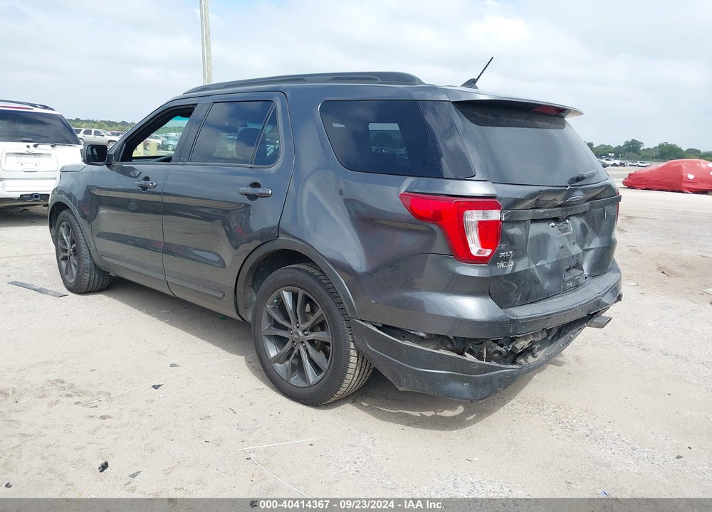 2019 FORD EXPLORER XLT VIN: 1FM5K7D86KGA39917