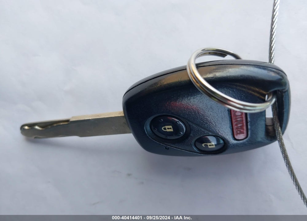 2011 HONDA FIT SPORT VIN: JHMGE8H52BC008812