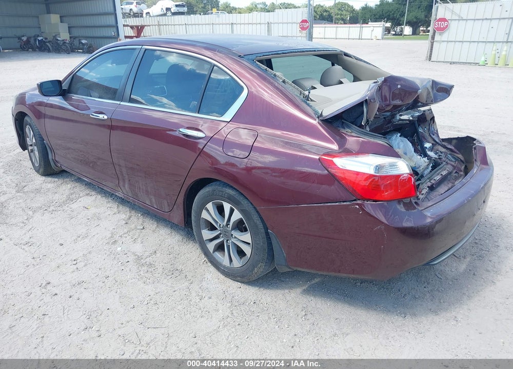 2015 HONDA ACCORD LX VIN: 1HGCR2F35FA212400