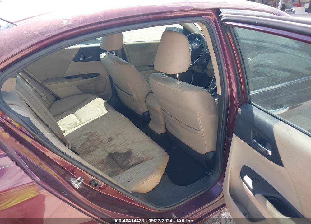 2015 HONDA ACCORD LX VIN: 1HGCR2F35FA212400