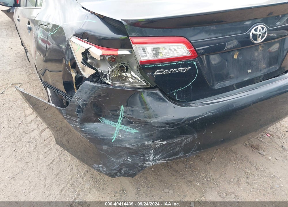 2014 TOYOTA CAMRY SE VIN: 4T1BF1FKXEU328723