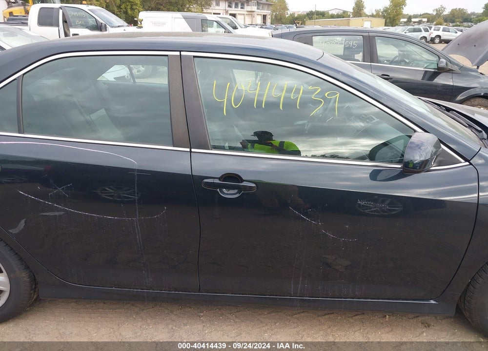 2014 TOYOTA CAMRY SE VIN: 4T1BF1FKXEU328723