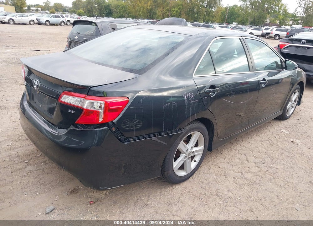 2014 TOYOTA CAMRY SE VIN: 4T1BF1FKXEU328723
