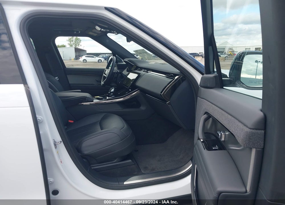 2024 LAND ROVER RANGE ROVER SPORT DYNAMIC SE VIN: SAL1L9FU0RA406578