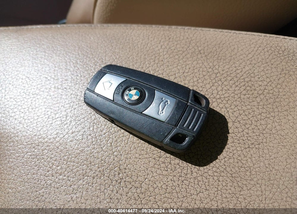 2011 BMW 328I VIN: WBAPH5G5XBNM74708