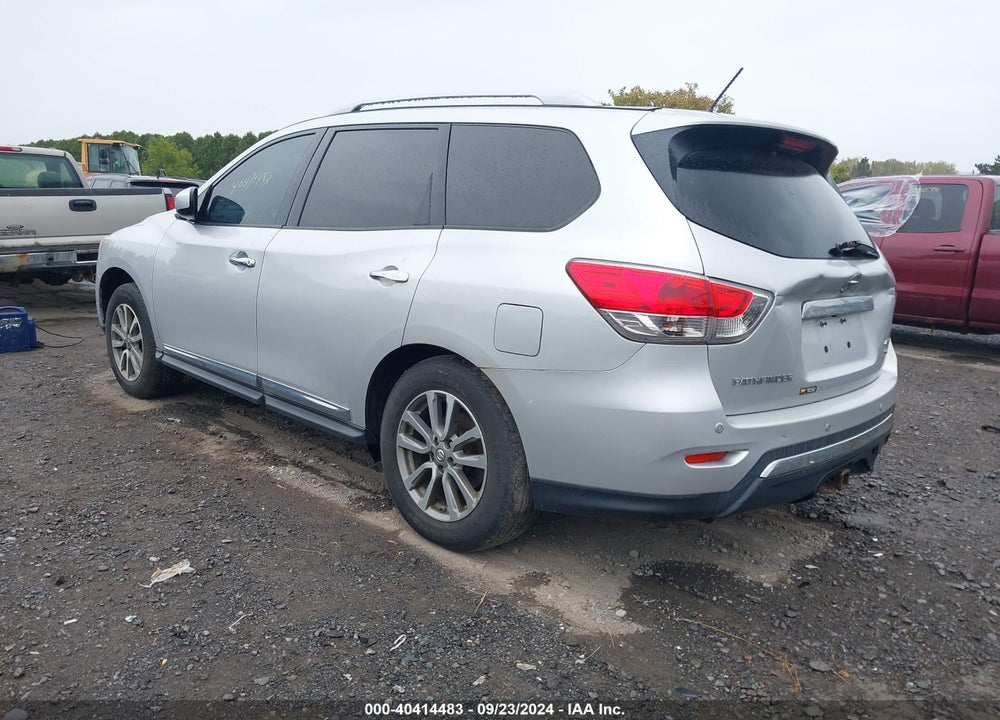 2014 NISSAN PATHFINDER SL VIN: 5N1AR2MM7EC620896