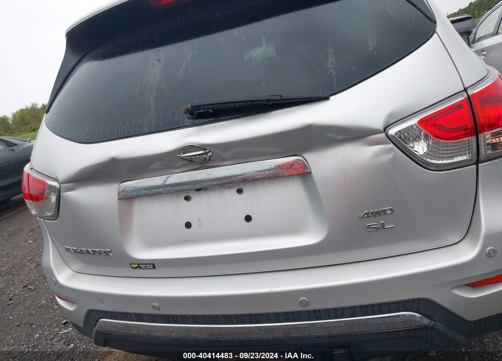 2014 NISSAN PATHFINDER SL VIN: 5N1AR2MM7EC620896