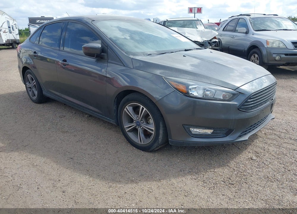 2018 FORD FOCUS SE VIN: 1FADP3FEXJL210578