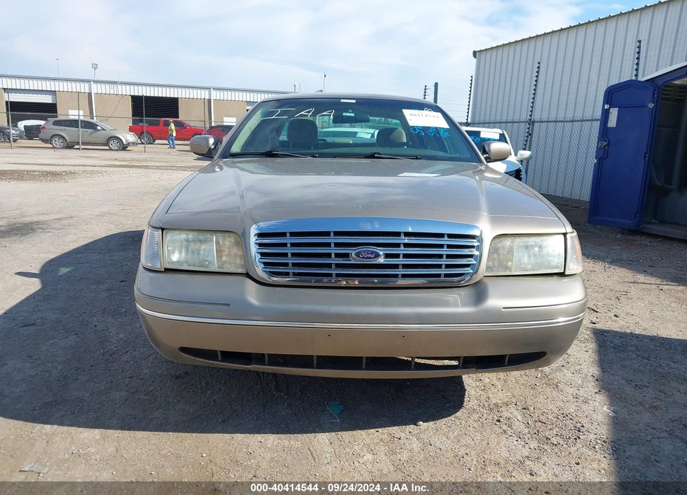 2003 FORD CROWN VICTORIA STANDARD VIN: 2FAFP73W93X164423