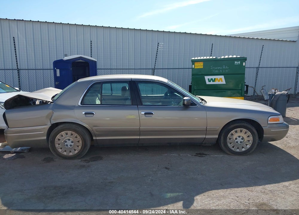 2003 FORD CROWN VICTORIA STANDARD VIN: 2FAFP73W93X164423