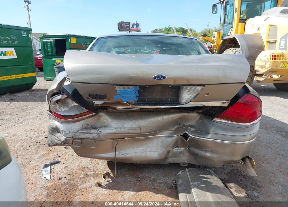 2003 FORD CROWN VICTORIA STANDARD VIN: 2FAFP73W93X164423
