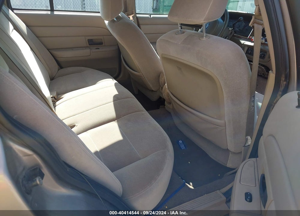 2003 FORD CROWN VICTORIA STANDARD VIN: 2FAFP73W93X164423