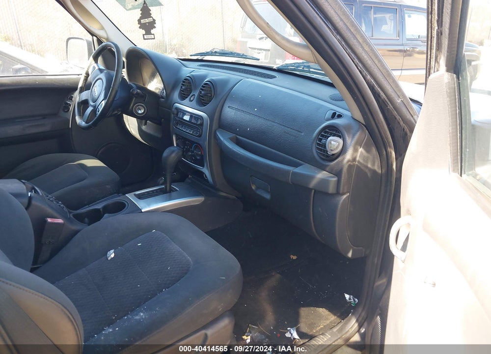2004 JEEP LIBERTY LIMITED EDITION VIN: 1J4GL58K54W187435