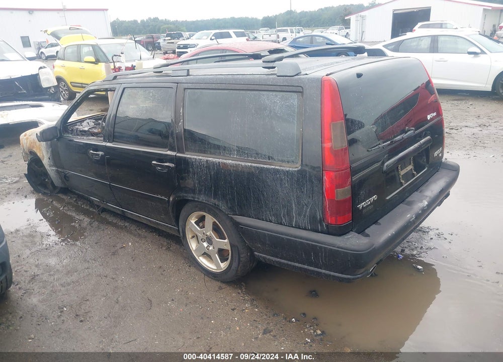 2000 VOLVO V70 R VIN: YV1LV60D5Y2638694