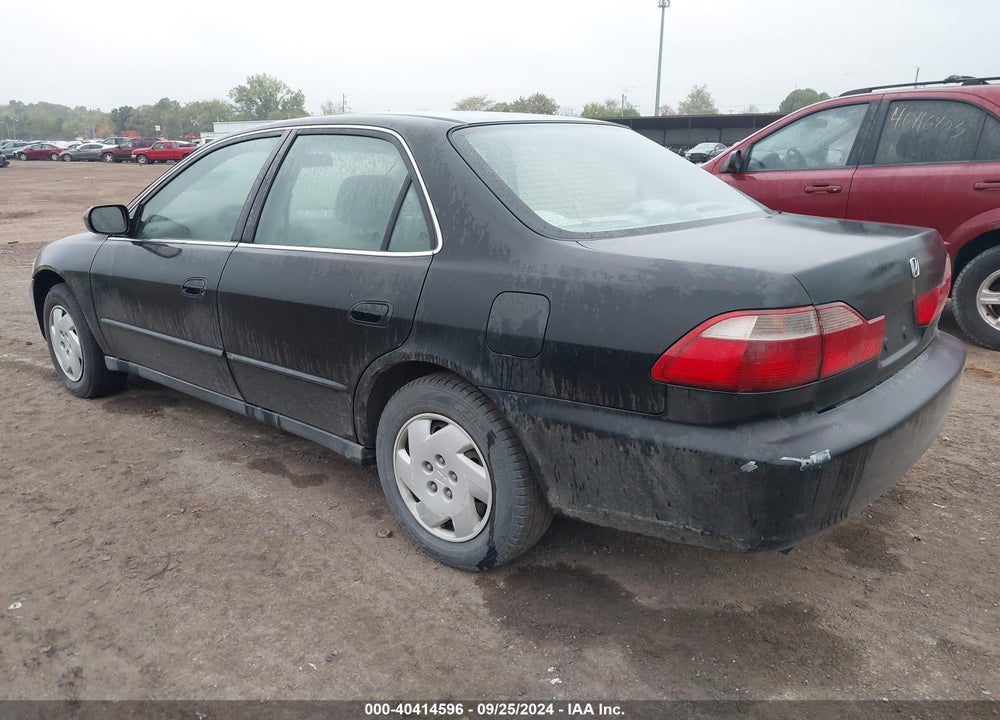 1998 HONDA ACCORD LX V6 VIN: 1HGCG1648WA044146