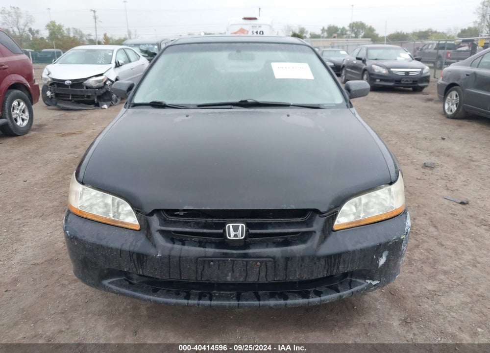 1998 HONDA ACCORD LX V6 VIN: 1HGCG1648WA044146