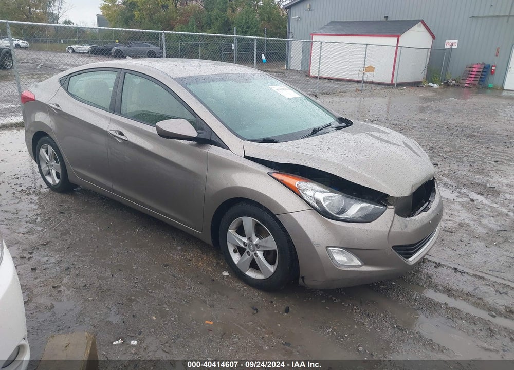 2013 HYUNDAI ELANTRA GLS VIN: 5NPDH4AE0DH321587