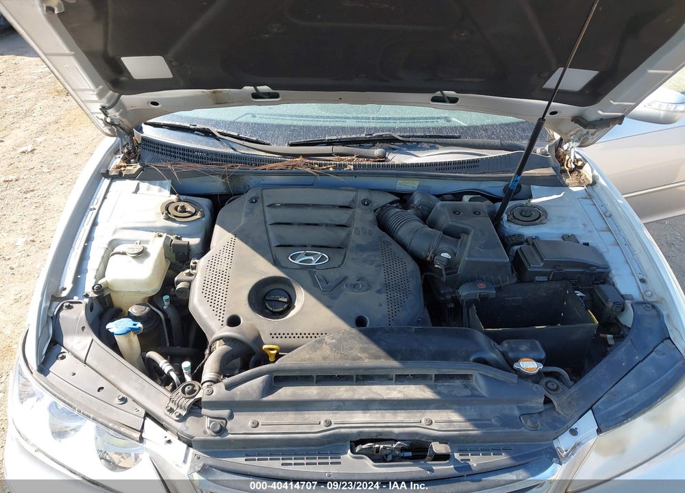 2009 HYUNDAI AZERA LIMITED VIN: KMHFC46F99A370922