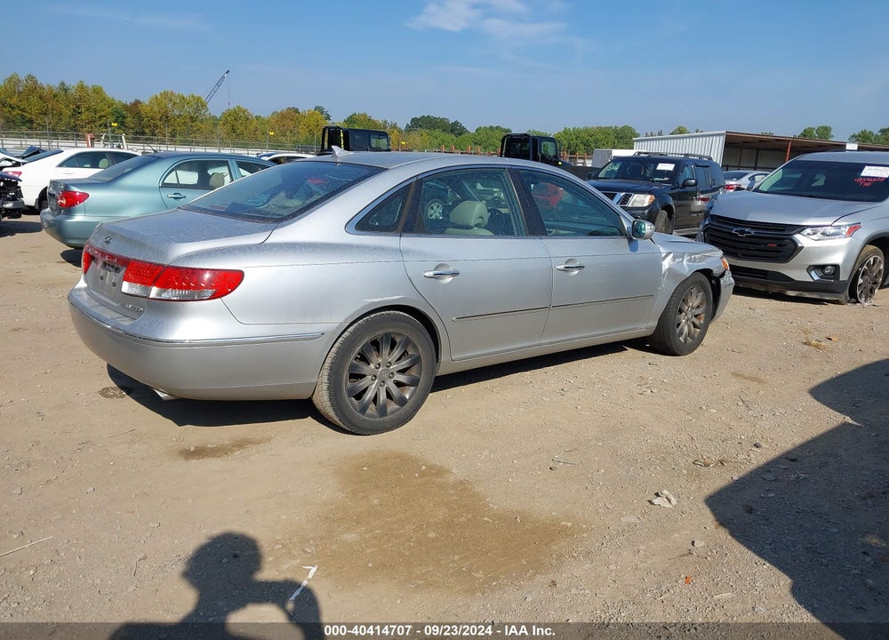 2009 HYUNDAI AZERA LIMITED VIN: KMHFC46F99A370922