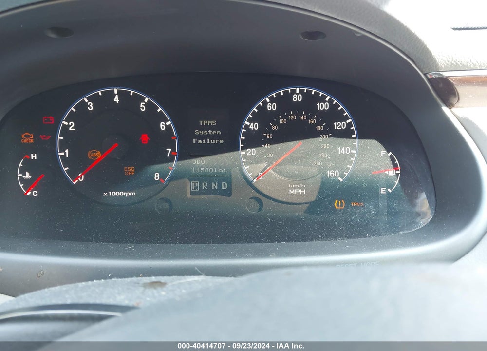 2009 HYUNDAI AZERA LIMITED VIN: KMHFC46F99A370922