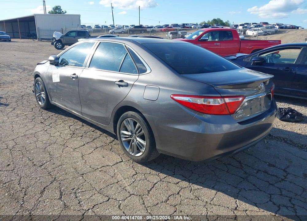 2016 TOYOTA CAMRY SE VIN: 4T1BF1FK4GU208516
